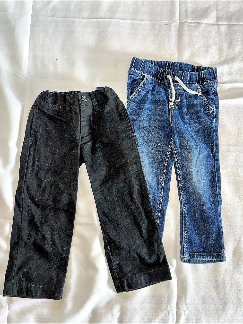 Pants 2 pieces- Black Chaps Girls 2T Blue Jeans Jumping Beans